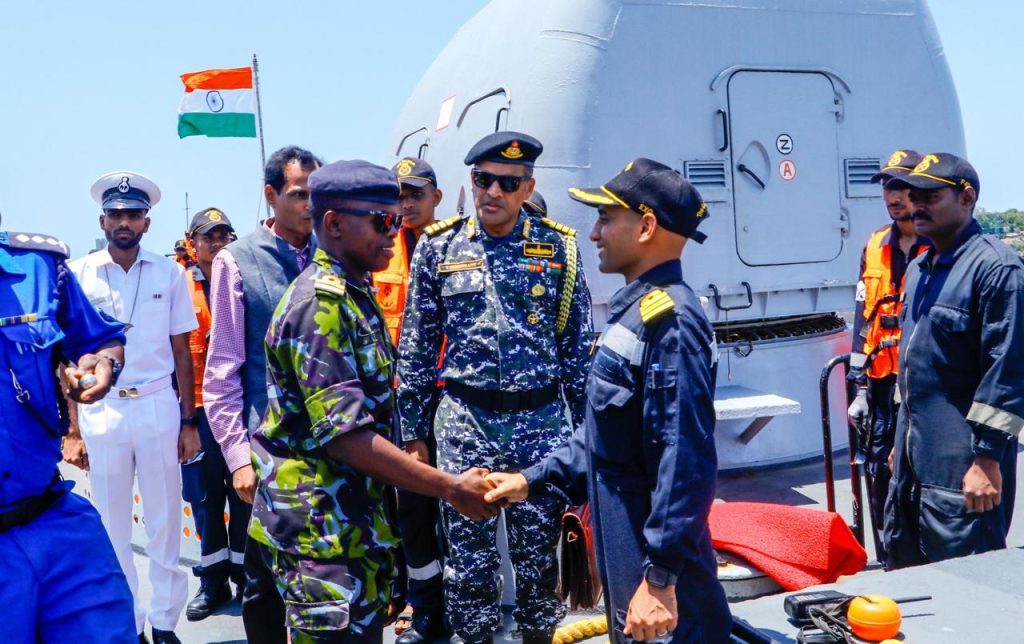 Maritime News, INS Talwar, Mombasa, India, Kenya, Naval Ties, Indian Naval Ship, INS, BAHARI, Indian Navy, Indian Ocean, Captain Jithu George, Western Naval Fleet 002