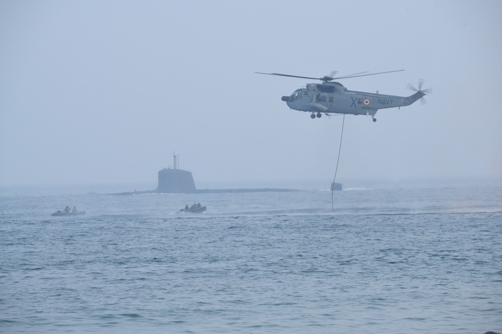 Maritime News India Indian Navy operational excellence Demo Visakhapatnam Andhra Pradesh laser drone show Chief Minister Nara Chandrababu Naidu Vice Admiral Rajesh Pendharkar 003
