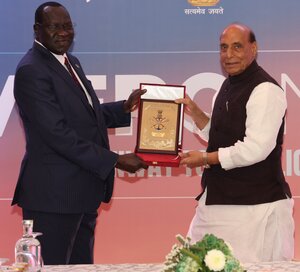 Maritime News India Raksha Mantri Rajnath Singh Maritime Domain Awareness Exclusive Economic Zones Republic of Fiji Pio Tikoduadua South Sudan Lt Gen Chol Thon J Balok 002