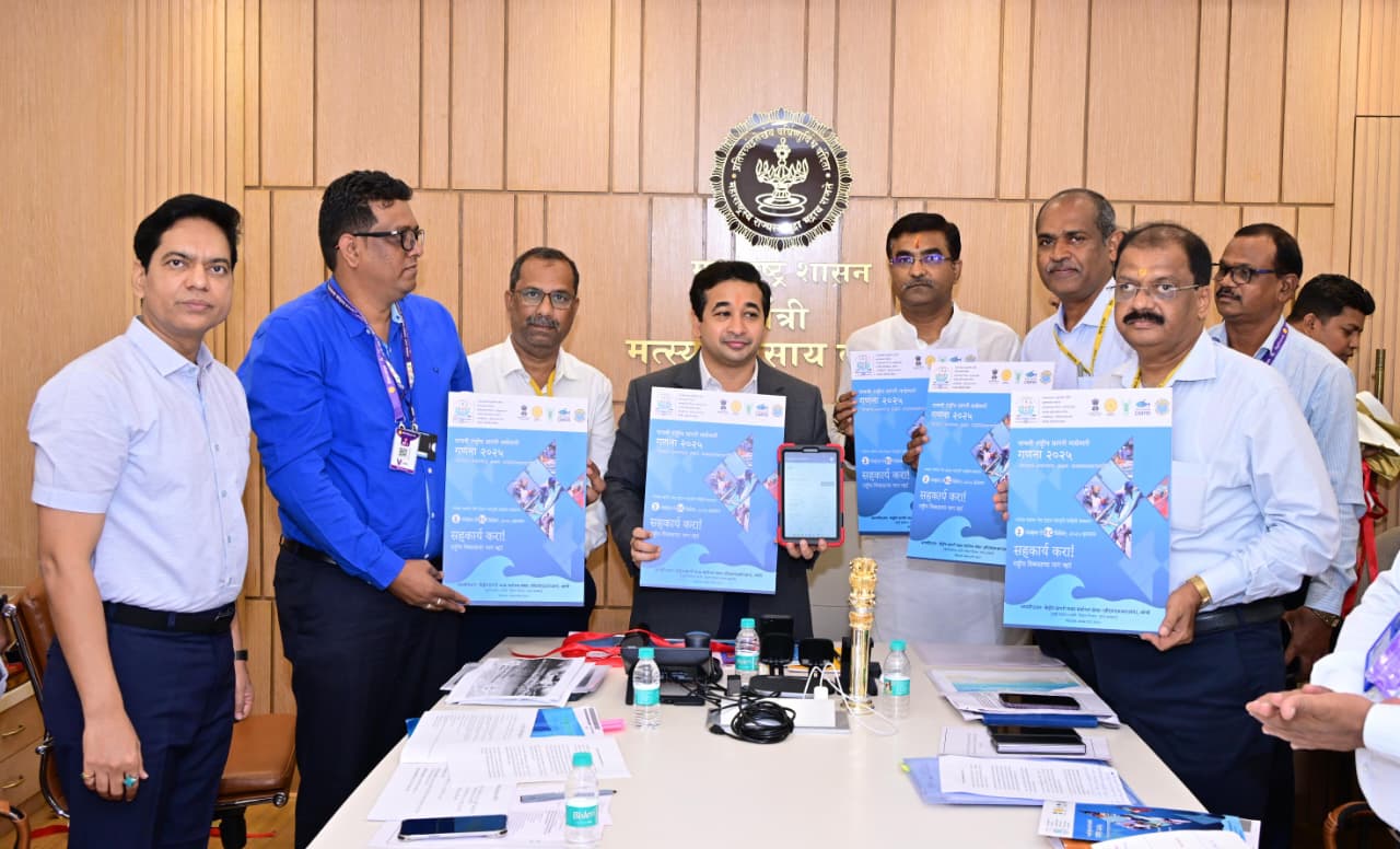Maritime News India National Marine Fisheries Census 2025 Fishermen Maharashtra Ports and Fisheries Minister Nitesh Rane VYASNV digital system Digital Census for Fisherfolk