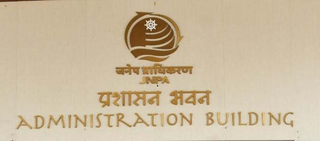 Vessel bunching at JNPA and Mundra ports showing container congestion and 7-day dwell times impacting Indian textile pharma exporters Maritime News